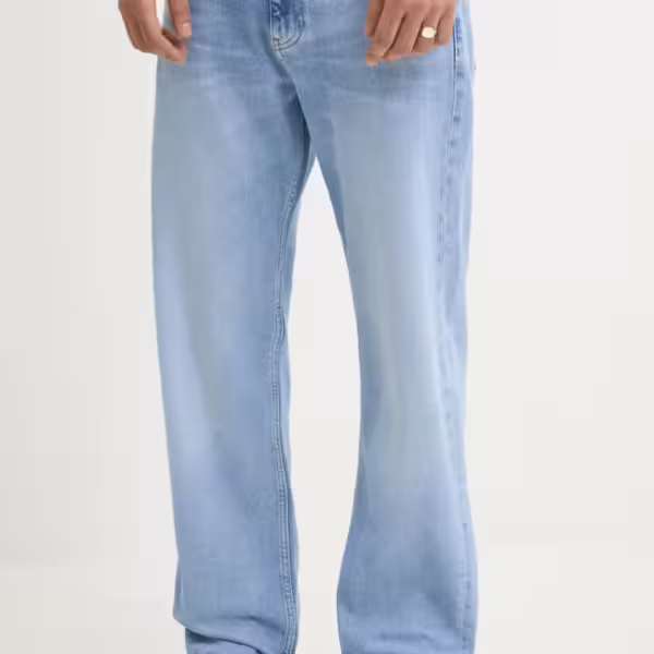 Tommy Jeans Otis Regular Straight Leg Soft Touch Jeans